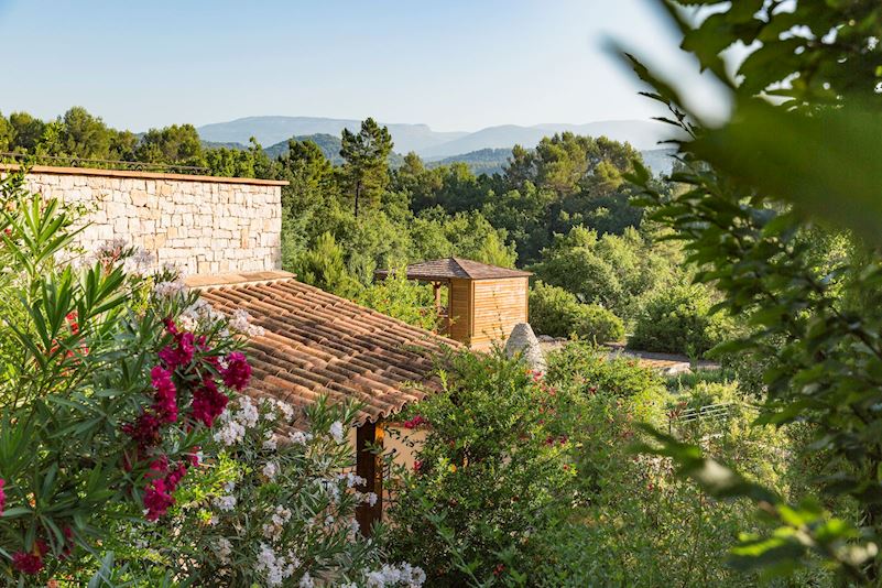 Vue la région de Fayence au coeur de Terre Blanche